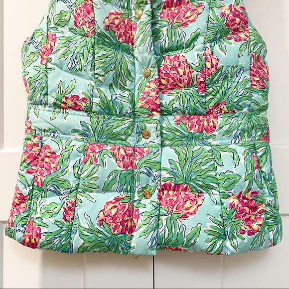 Lilly Pulitzer Lauren Vest - Picture 3 of 10